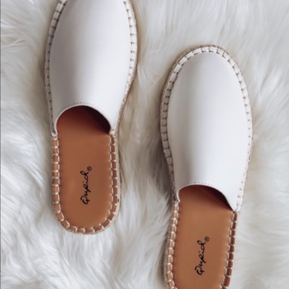 Boho slides